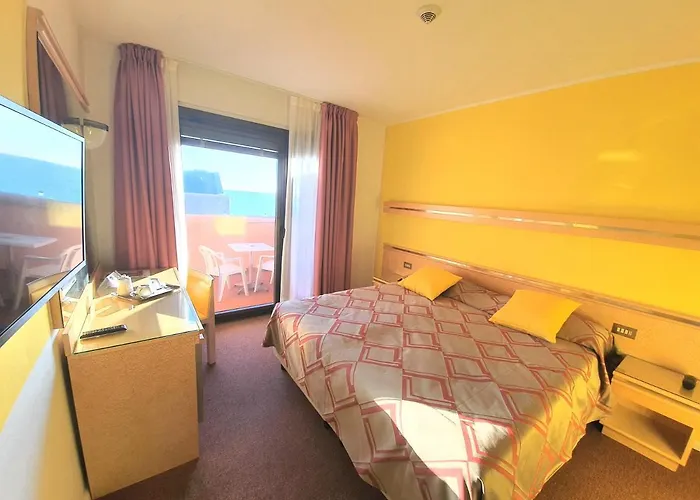 Hotel Antares
