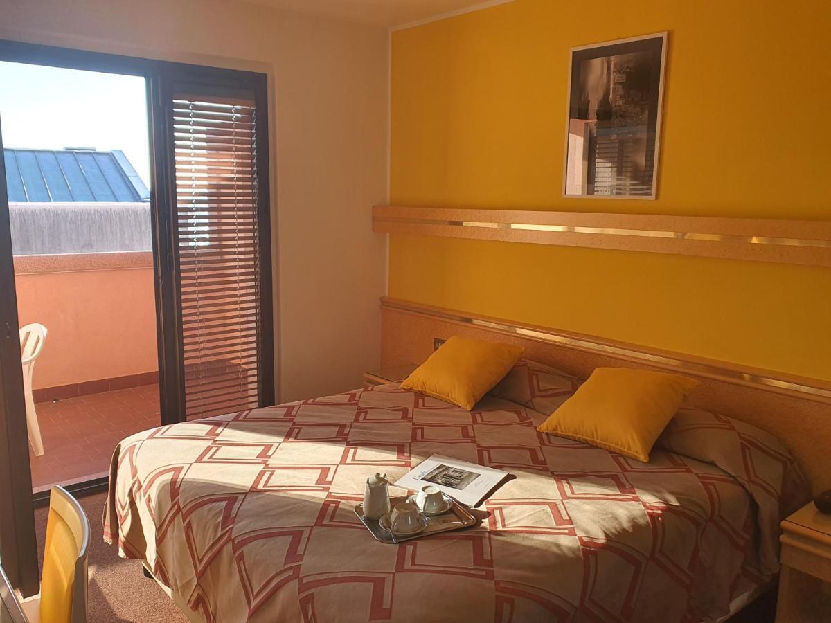 Hotel Antares
